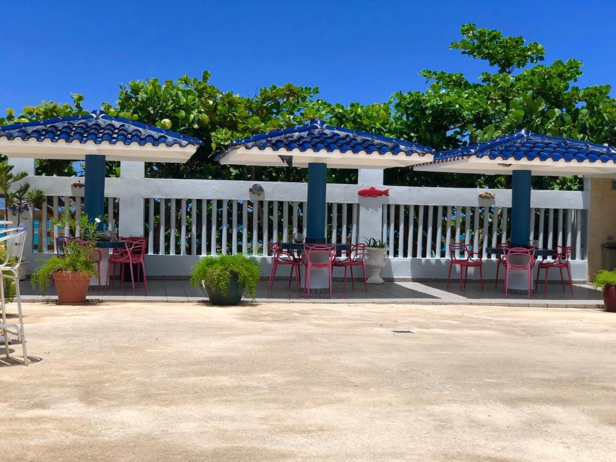 The Beach Guesthouse Pinones Luaran gambar